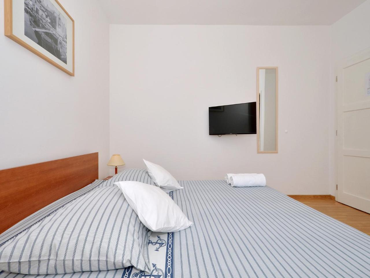 Apartments Nera Podstrana Kültér fotó
